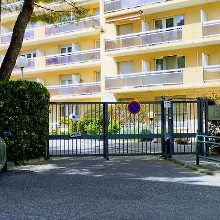 亞維農L'Echappee Belle Parking公寓 外观 照片